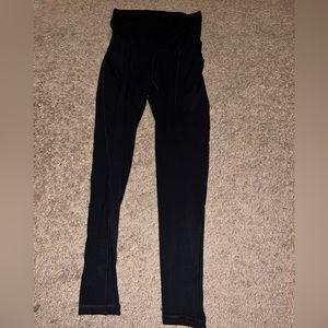 Black leggings size M
